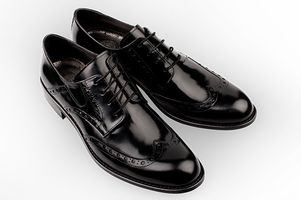 Черные ботинки с узором и линиями Manzetti (Италия)